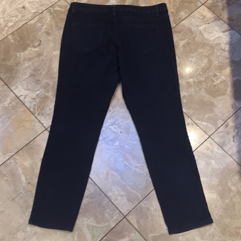 Max Studio dark wash jeans size 14 - Picture 3 of 5